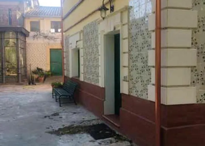 Comfy House In Crotone, Fenced Garden Crotone