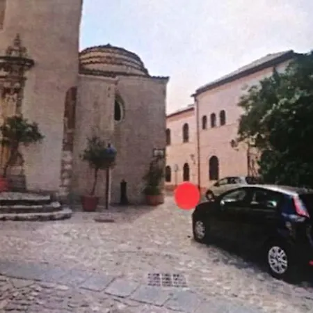 Comfy House In Crotone, Fenced Garden * Crotone