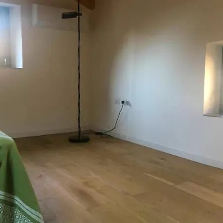 Prázdninový dům Comfy House In Crotone, Fenced Garden Crotone