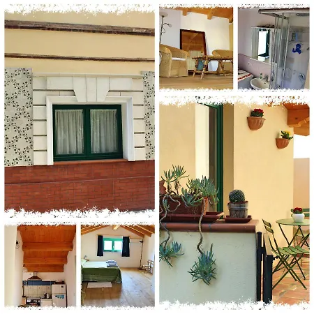 Comfy House In Crotone, Fenced Garden *