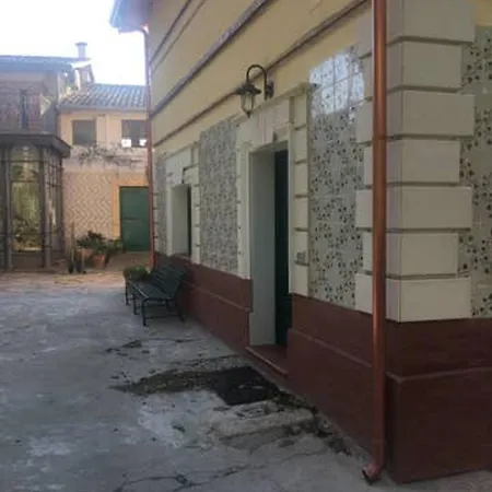 Comfy House In Crotone, Fenced Garden * Crotone