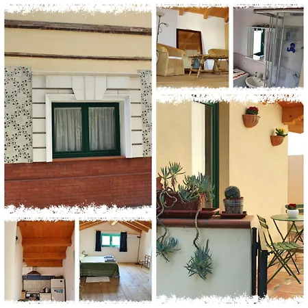 Comfy House In Crotone, Fenced Garden Κρότωνας