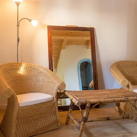 Vakantiehuis Comfy House In Crotone, Fenced Garden