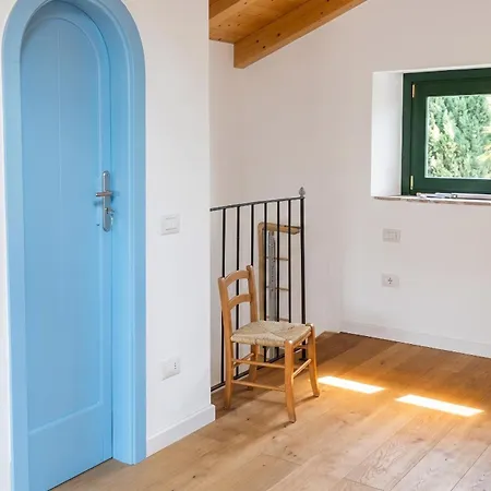 Comfy House In Crotone, Fenced Garden * Crotone