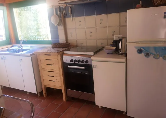 Comfy House In Crotone, Fenced Garden בית נופש קרוטונה